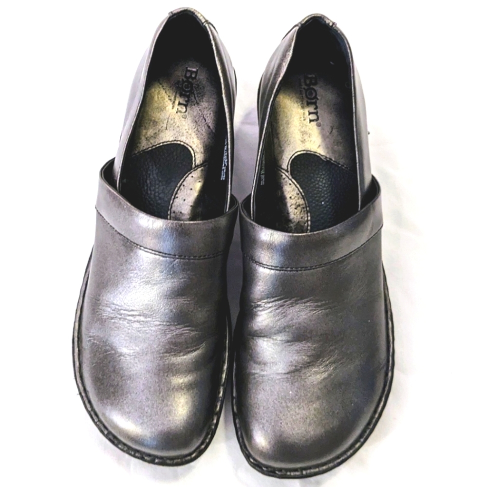 Born W12030 Metallic Pewter Leather Wedge Mule Clogs Size 10 EU 42